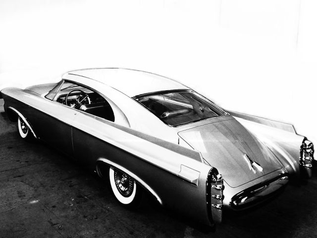 Печальная судьба великолепного концепт-кара Chrysler Norseman Печальная судьба великолепного концепт-кара Chrysler Norseman