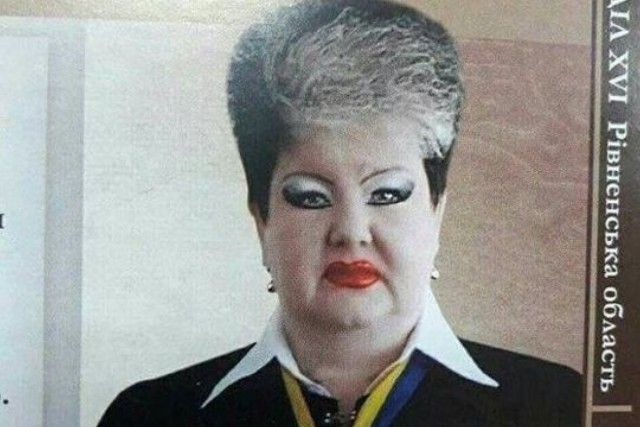Чиновницы с очень ярким стилем