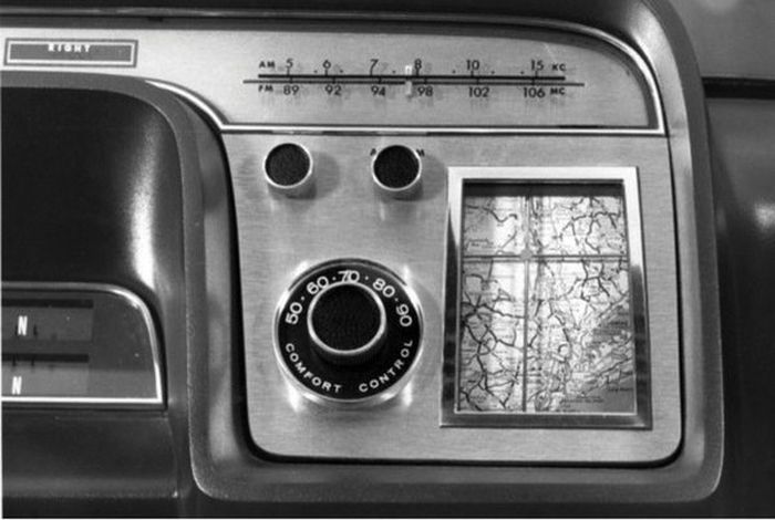 Ford Aurora - уникальный концепт 1964 года, оборудованный первой навигационной системой