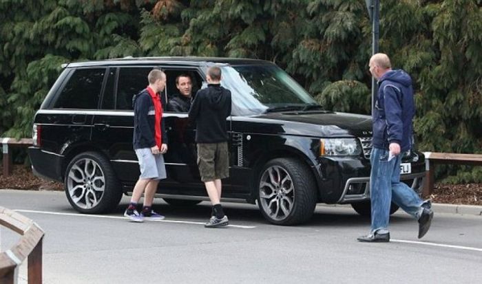 Автомобили знаменитостей Автомобили знаменитостей