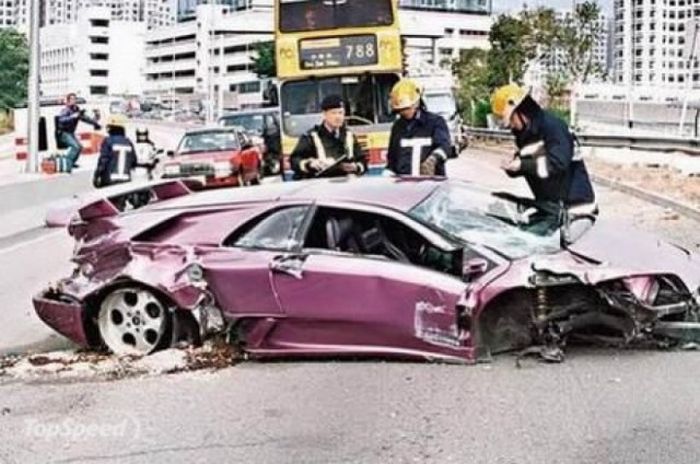 Автомобили знаменитостей Автомобили знаменитостей