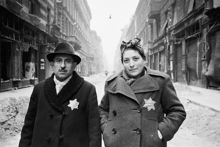 Война глазами советского фотокорреспондента Евгения Халдея Война глазами советского фотокорреспондента Евгения Халдея