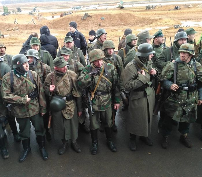 В подмосковном парке воспроизвели взятие Рейхстага