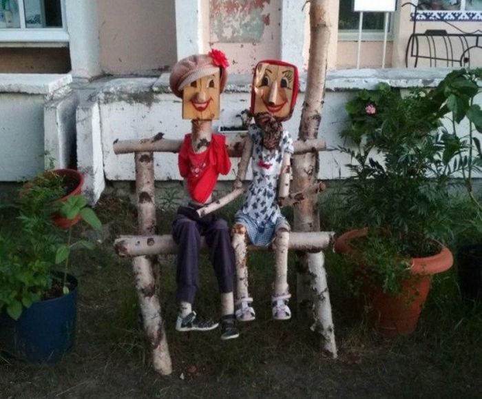 Сомнительные детские площадки