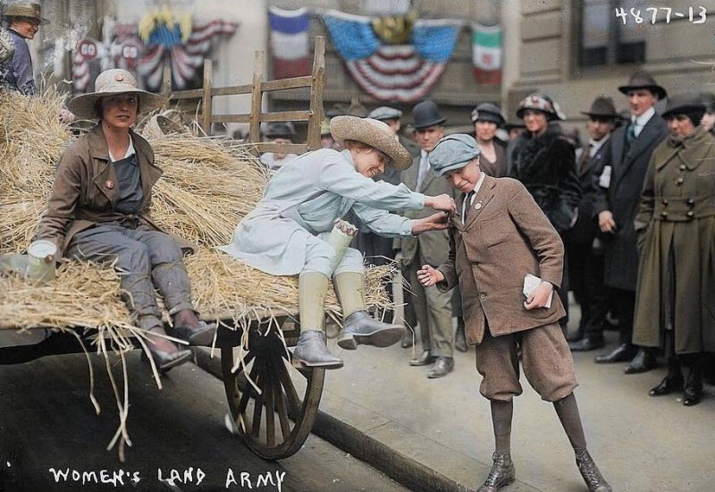 Раскрашенные снимки Нью-Йорка 1920-х годов
