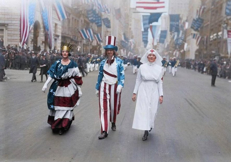 Раскрашенные снимки Нью-Йорка 1920-х годов