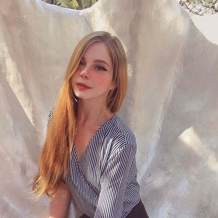 Милые девушки