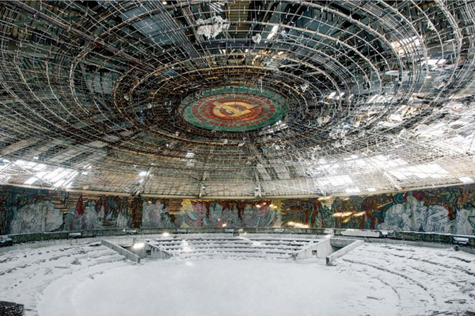 Остатки Советского Союза (23 фото)