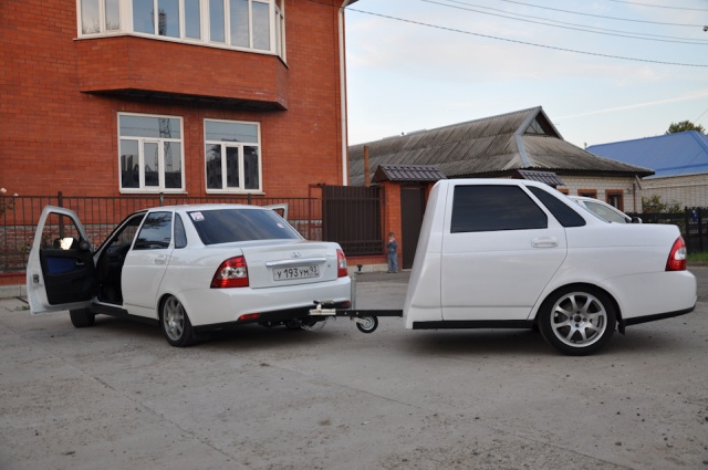 Полторы "Приоры" или прицеп из половины автомобиля