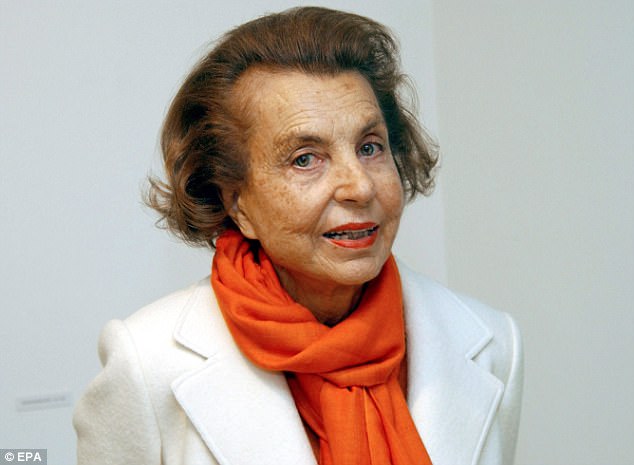 Богатейшая женщина мира умерла в возрасте 94 лет Богатейшая женщина мира умерла в возрасте 94 лет