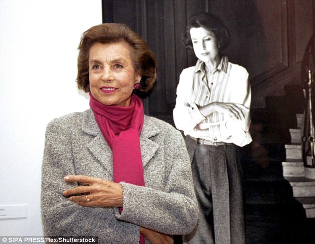 Богатейшая женщина мира умерла в возрасте 94 лет Богатейшая женщина мира умерла в возрасте 94 лет