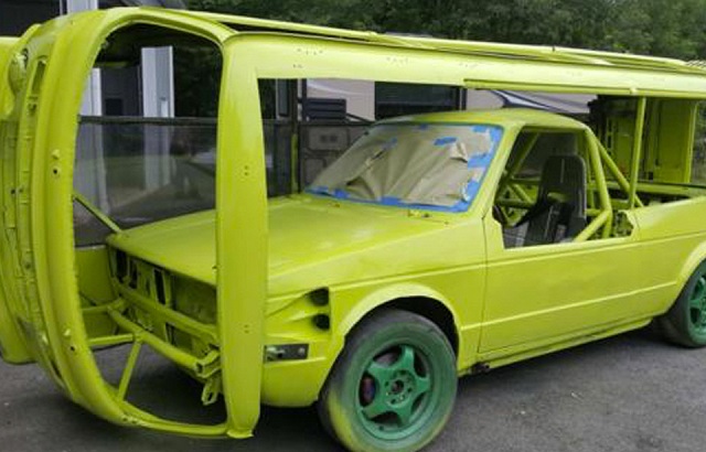 Volkswagen T2, который ездит «на боку»