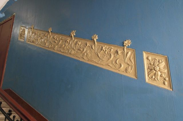Парадные старых домов Санкт-Петербурга