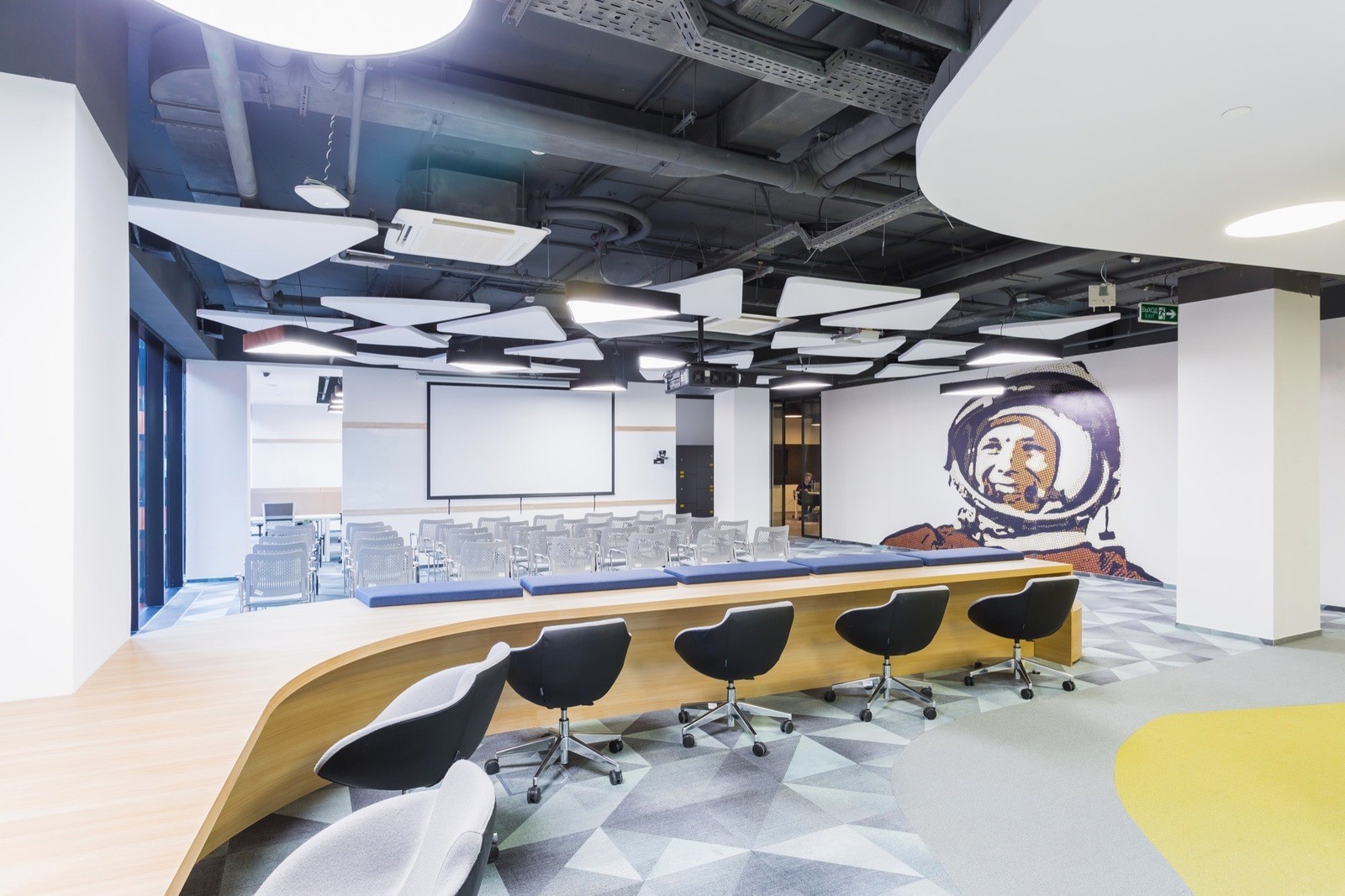 Инновационный офис Сбербанка в Москве от IND Architects