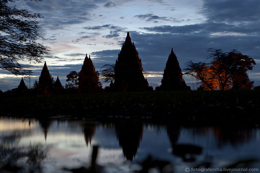 Памятник Всемирного наследия ЮНЕСКО: комплекс храмов Прамбанан