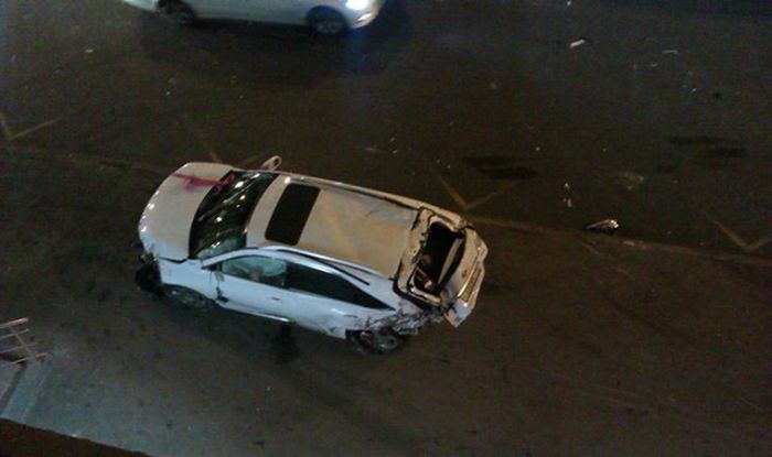 Авария в Москве из-за молодого водителя (5 фото)