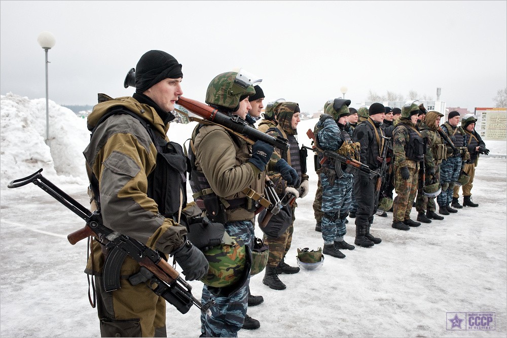 Московский ОМОН: один день на полигоне