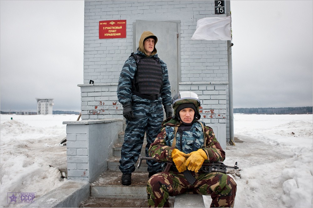 Московский ОМОН: один день на полигоне