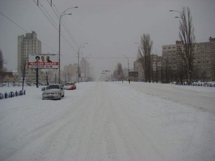 Сильнейший снегопад парализовал Киев на несколько дней (86 фото)