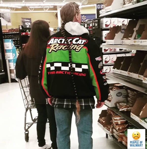 Странные посетители магазинов сети Walmart