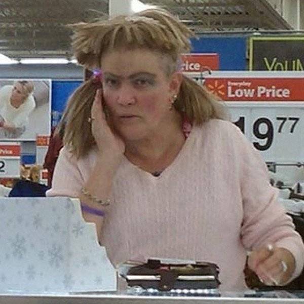 Странные посетители магазинов сети Walmart