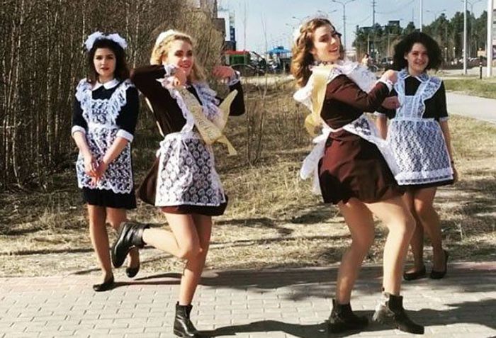 Современные выпускницы