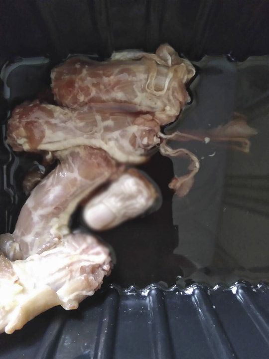 Жуткая находка в упаковке куриных субпродуктов
