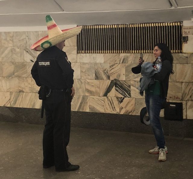 Смешные и необычные снимки с наших просторов