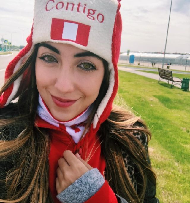 Симпатичные девушки на ЧМ по футболу 2018
