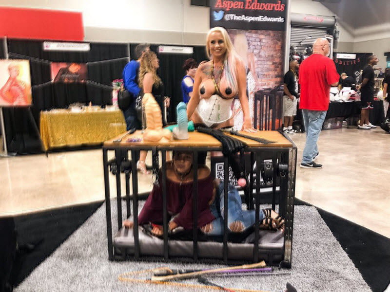 EXXXOTICA Expo в Майами