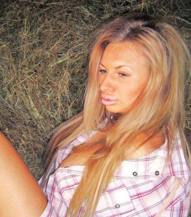 Девушки, которые переборщили с силиконом