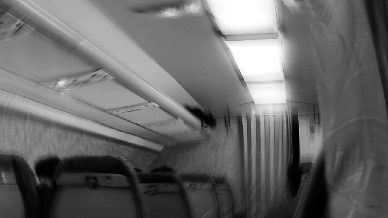 Сбежали из одной тюрьмы, чтобы сесть в другую
