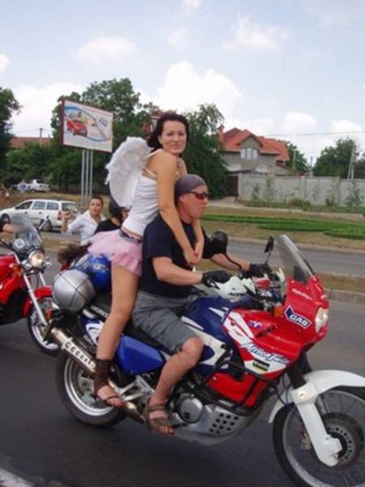 Девушки и мотоциклы