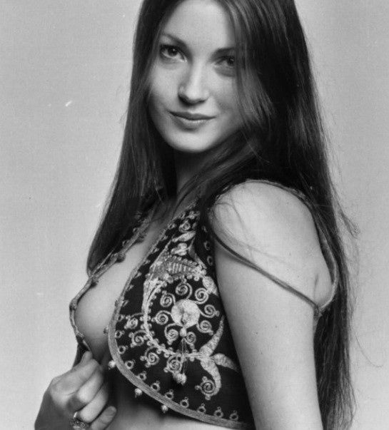 Jane Seymour в бикини