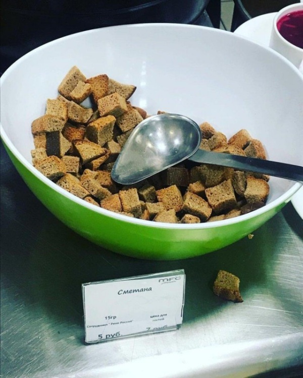 Общественные столовые: душевно и с юмором