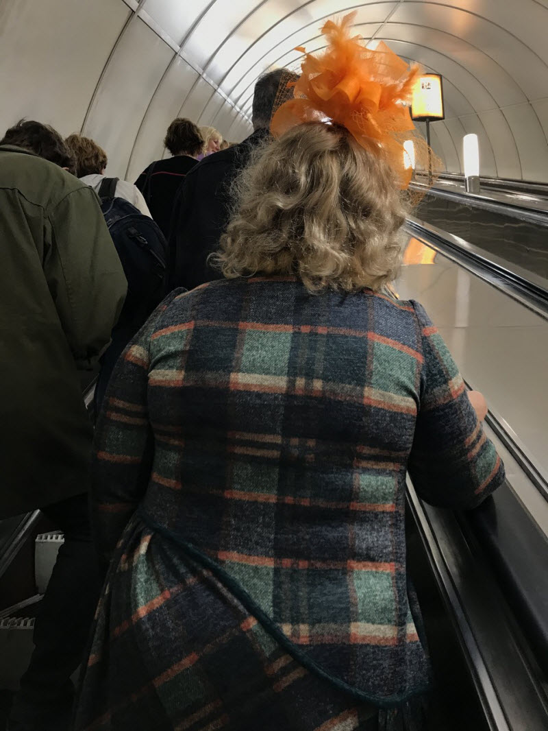 Модники из российского метрополитена