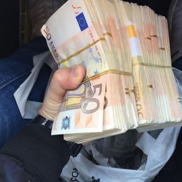 «Золотая молодежь» Албании вызвала ненависть пользователей сети