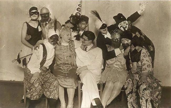 Действительно жуткие наряды на Хэллоуин 1930-х годов