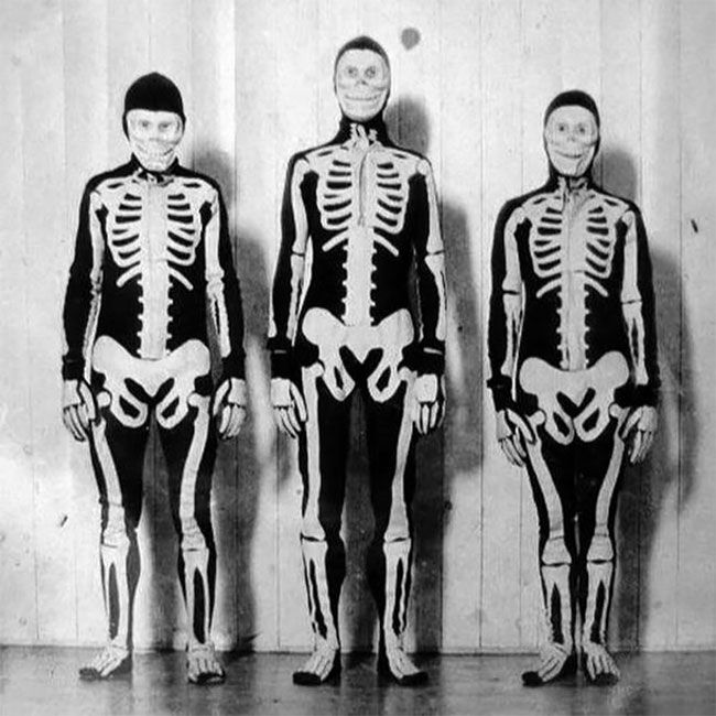 Действительно жуткие наряды на Хэллоуин 1930-х годов