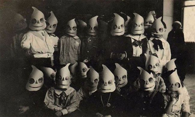 Действительно жуткие наряды на Хэллоуин 1930-х годов