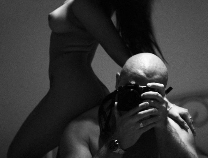 Тяжелая работа фотографа. Заценим? 18+