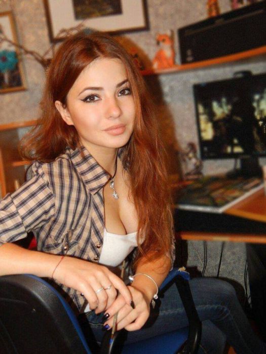 Девушки с шикарным бюстом