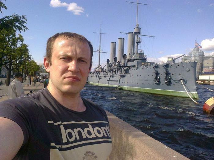 Путешественник с каменным лицом