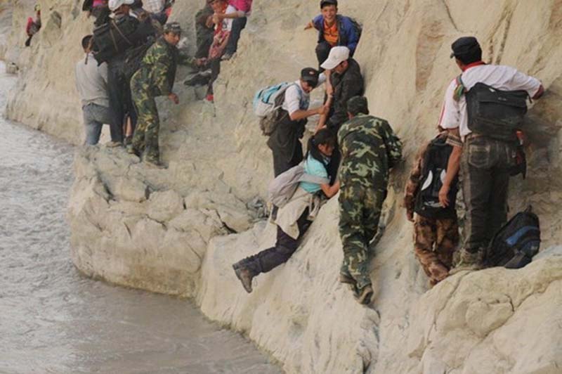 Опасная дорога в школу Опасная дорога в школу