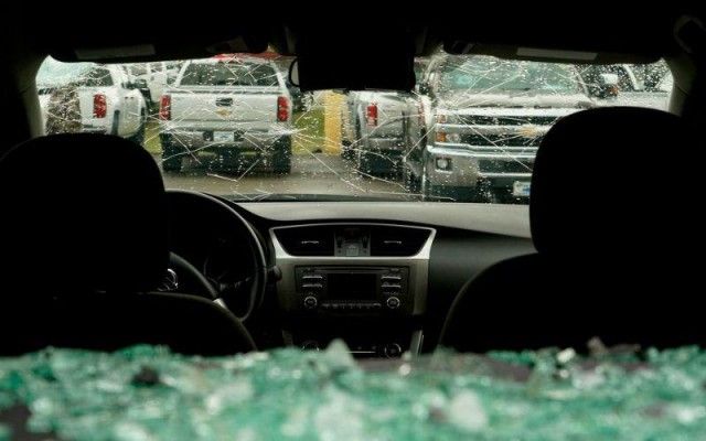 В Алабаме град повредил 380 новых Автомобилей
