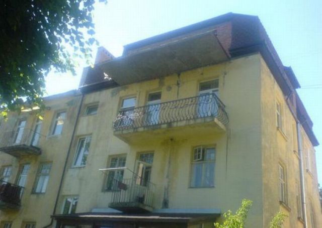 Очень странные решения