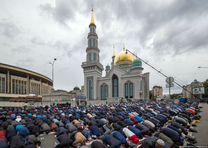 Мусульмане Москвы отметили Ураза-байрам
