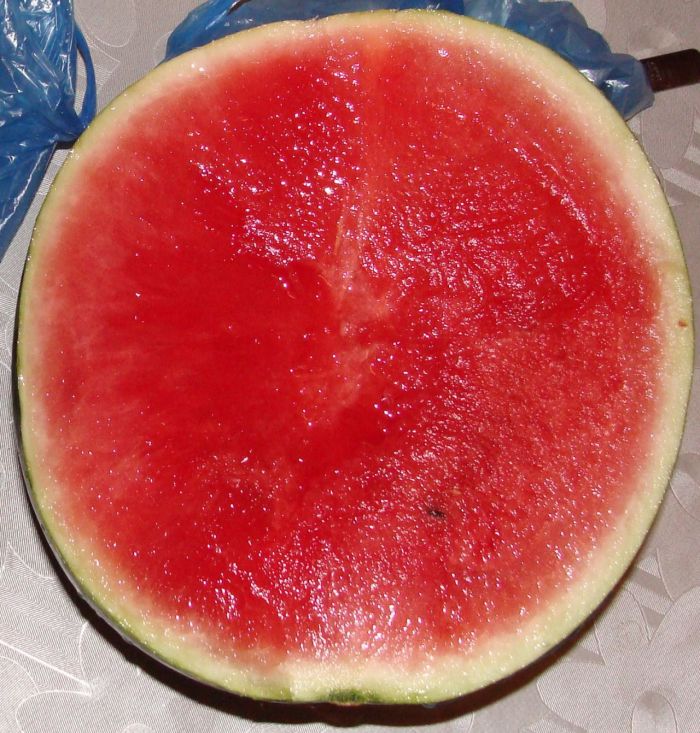 Отличный арбуз