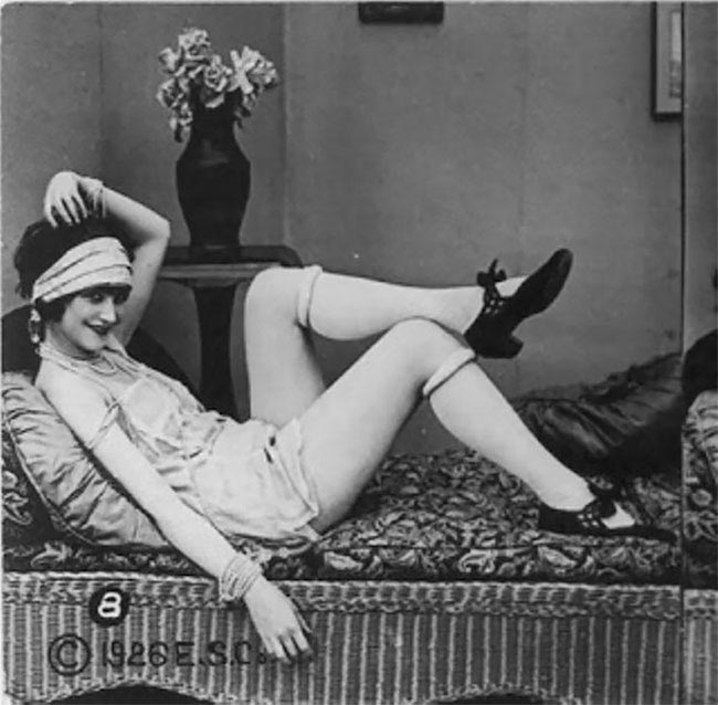 Чулковая эротика 1920-х годов, или когда чулки были настоящим фетишем
