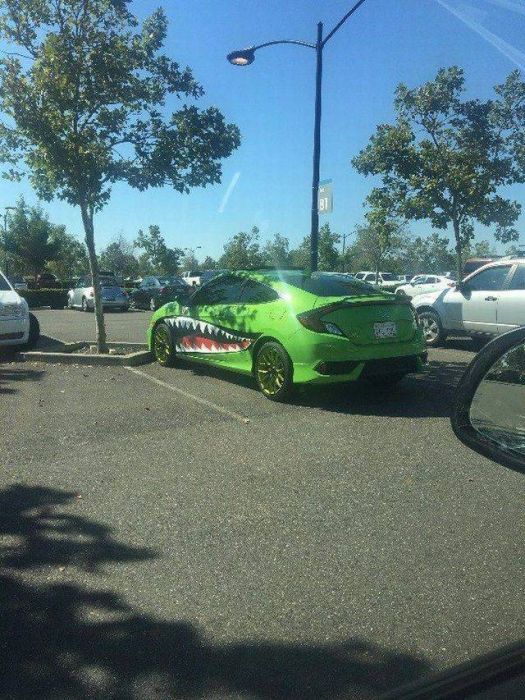 Странные автомобили
